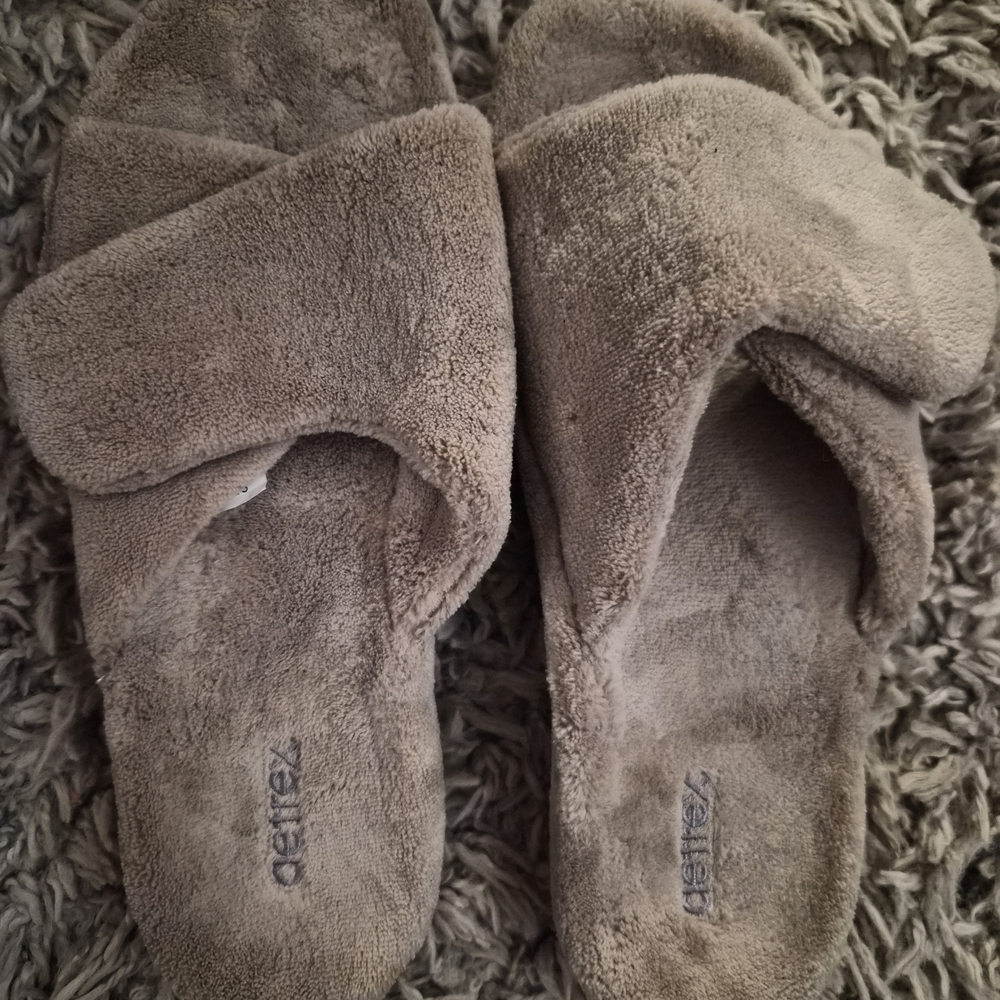 Aetrex Plush Crisscross Slide Slippers in Taupe - Picture 2 of 8